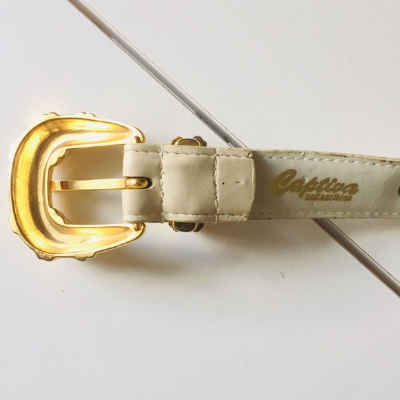 Vintage Leather Belt Gold Details - Picture 3 of 4